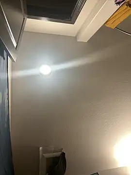 Snapshot of SexyB214 chatting on November 1, 12:29 pm SexyB214 online show from November 1, 12:29 pm