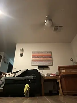 Snapshot of SexyB214 chatting on November 10, 9:19 am SexyB214 online show from November 10, 9:19 am