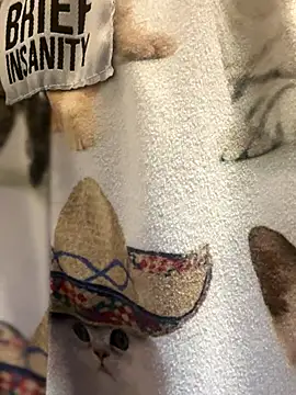 Snapshot of SexyB214 chatting on November 15, 3:30 pm SexyB214 online show from November 15, 3:30 pm