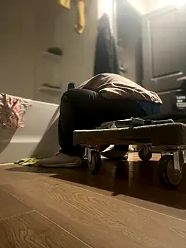 Snapshot of SexyB214 chatting on November 22, 12:37 pm SexyB214 online show from November 22, 12:37 pm