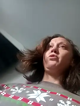 Snapshot of SexyB214 chatting on November 24, 5:45 pm SexyB214 online show from November 24, 5:45 pm