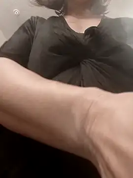 Snapshot of SexyB214 chatting on December 15, 9:41 pm SexyB214 online show from December 15, 9:41 pm