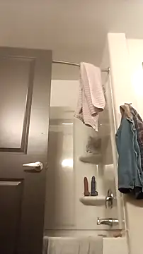 Snapshot of SexyB214 chatting on March 14, 5:29 pm SexyB214 online show from March 14, 5:29 pm