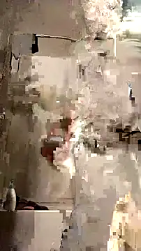 Snapshot of SexyB214 chatting on March 18, 9:51 pm SexyB214 online show from March 18, 9:51 pm