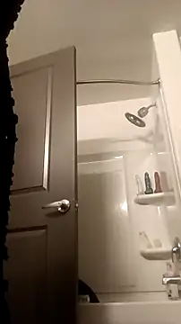 Snapshot of SexyB214 chatting on March 21, 7:17 pm SexyB214 online show from March 21, 7:17 pm