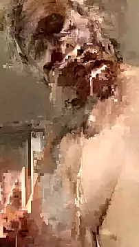 Snapshot of SexyB214 chatting on March 25, 5:19 pm SexyB214 online show from March 25, 5:19 pm