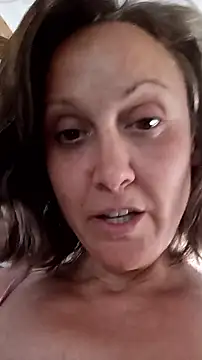 Snapshot of SexyB214 chatting on March 28, 9:25 pm SexyB214 online show from March 28, 9:25 pm