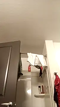 Snapshot of SexyB214 chatting on March 29, 3:56 pm SexyB214 online show from March 29, 3:56 pm