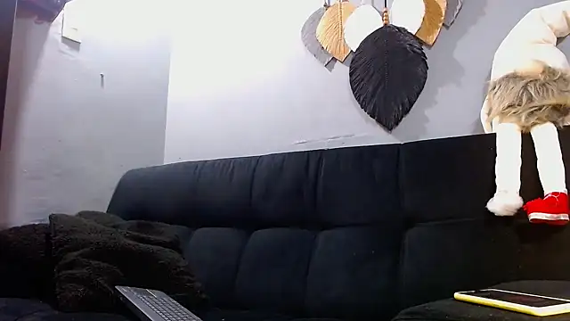 Snapshot of Grandeygruesa1 chatting on December 4, 8:18 pm Grandeygruesa1 online show from December 4, 8:18 pm