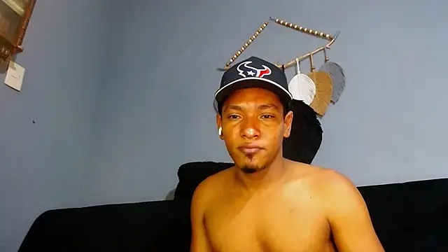 Snapshot of Grandeygruesa1 chatting on December 27, 8:07 pm Grandeygruesa1 online show from December 27, 8:07 pm
