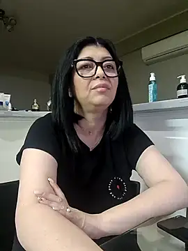 Milf Abigail online show from April 12, 10:59 pm