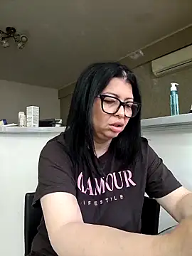 Milf Abigail online show from June 4, 3:12 am