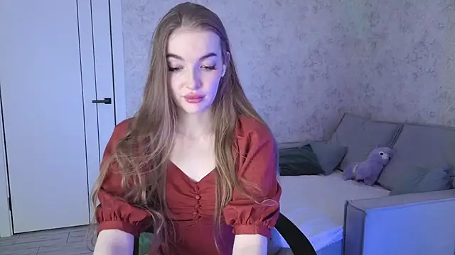 Snapshot of LissaCain chatting on May 1, 3:00 am LissaCain online show from May 1, 3:00 am