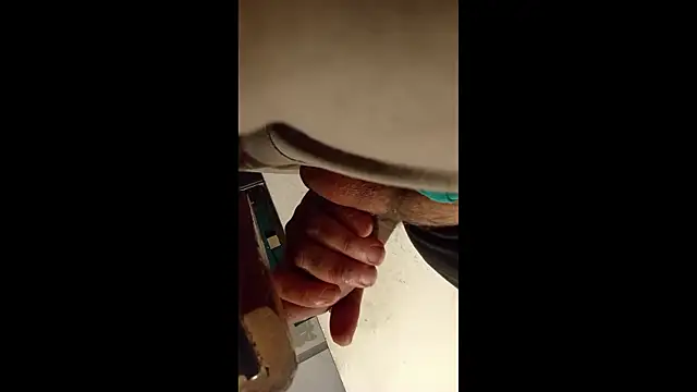 AlanDickson online show from October 30, 9:22 am