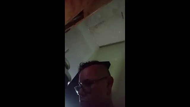 AlanDickson online show from November 4, 10:14 am