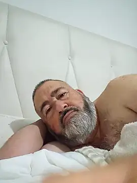 polla calientes47 online show from February 2, 4:26 am