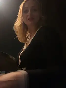 Snapshot of LadyTatiana_Madam chatting on November 4, 7:24 pm LadyTatiana Madam online show from November 4, 7:24 pm