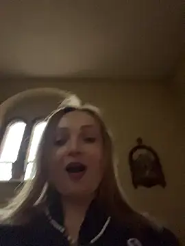 Snapshot of LadyTatiana_Madam chatting on November 19, 3:23 pm LadyTatiana Madam online show from November 19, 3:23 pm