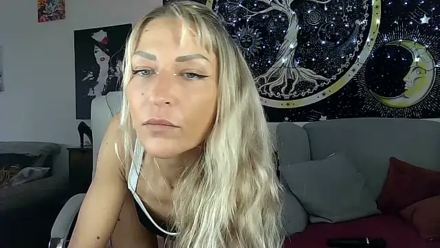 SexxyLiviaa online show from January 16, 10:53 am