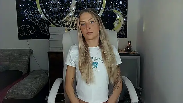 SexxyLiviaa online show from October 13, 4:40 pm