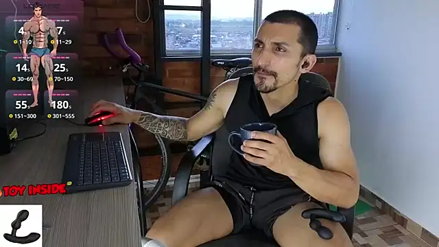 Marck Muscle online show from September 24, 10:57 pm