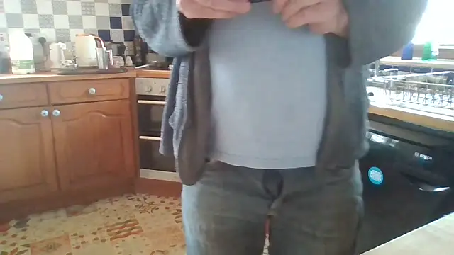 jakjak106 online show from March 12, 9:04 am