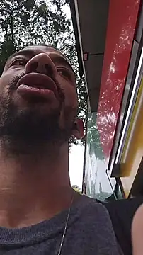 Snapshot of UncutToyBoy23cm chatting on March 13, 2:01 pm UncutToyBoy23cm online show from March 13, 2:01 pm