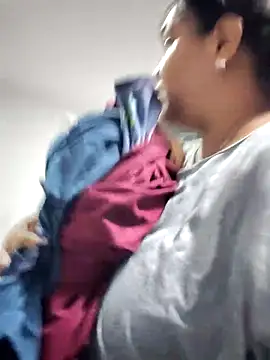 Snapshot of Mia_Adell_11 chatting on February 28, 4:21 am Mia Adell 11 online show from February 28, 4:21 am