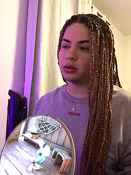 MelSaunders online show from December 6, 6:37 am