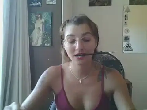Snapshot of SweetyBabyDemon chatting on March 4, 5:24 pm SweetyBabyDemon online show from March 4, 5:24 pm
