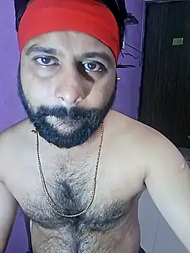 GlassBarge9 online show from March 23, 4:27 am