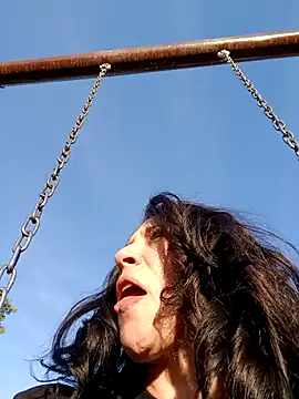 gorgeous11 online show from February 18, 12:26 am