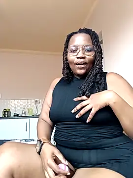 ThaBundaa online show from February 5, 1:05 pm