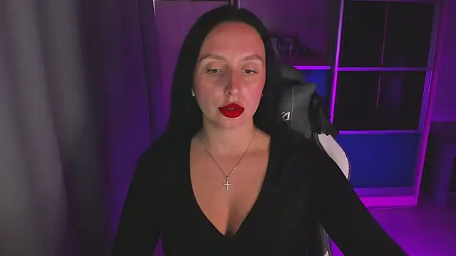 Christy Calypso online show from June 4, 3:51 pm
