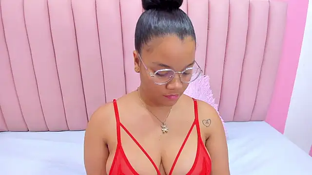 ISABELLA 020 online show from January 27, 3:28 pm