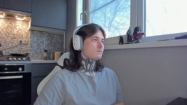 Snapshot of _torfin_ chatting on March 15, 4:24 am torfin online show from March 15, 4:24 am