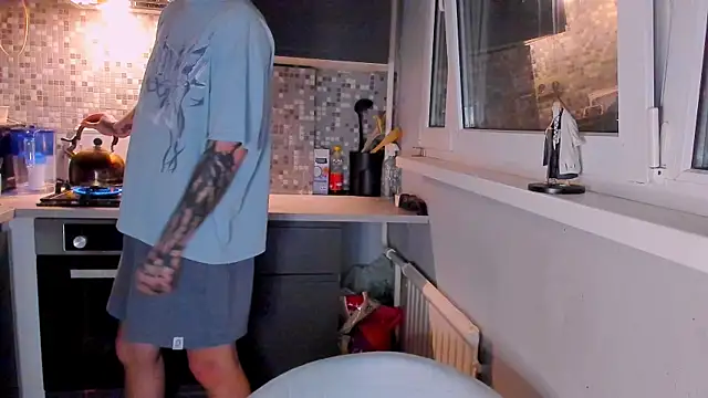 Snapshot of _torfin_ chatting on February 27, 11:05 pm torfin online show from February 27, 11:05 pm