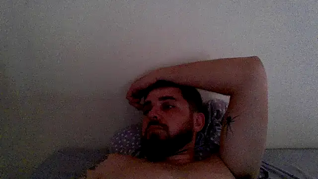 Snapshot of Dat1994 chatting on November 1, 2:52 pm Dat1994 online show from November 1, 2:52 pm