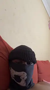 Snapshot of StallionPiper12 chatting on December 14, 9:14 am StallionPiper12 online show from December 14, 9:14 am