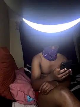 Snapshot of StallionPiper12 chatting on December 15, 9:08 pm StallionPiper12 online show from December 15, 9:08 pm