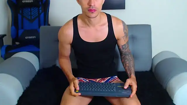 Tristan-bm online show from January 7, 12:52 pm
