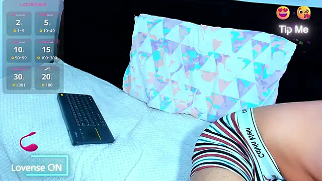 Tristan-bm online show from May 28, 10:23 am