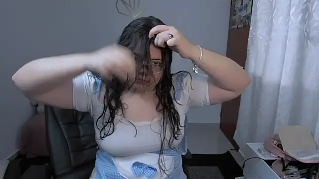 Aria Fullbuster online show from February 3, 8:47 pm