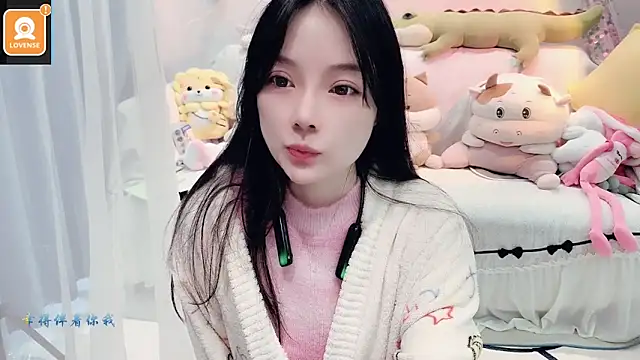 AKiKi711 online show from October 9, 4:32 am