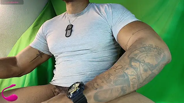 hot black3 online show from April 12, 9:25 am