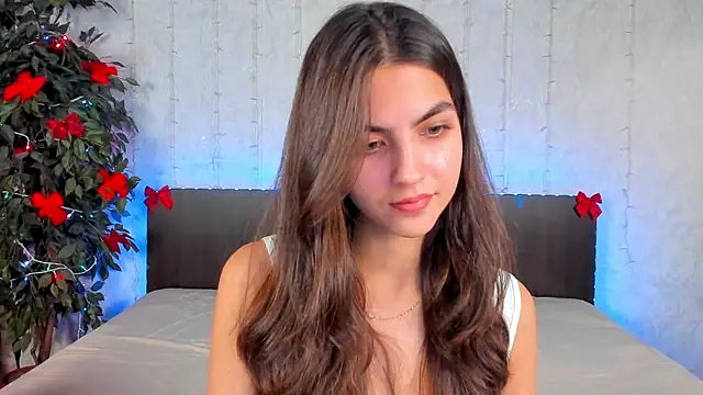 Milana Crystal  online show from January 12, 4:50 pm