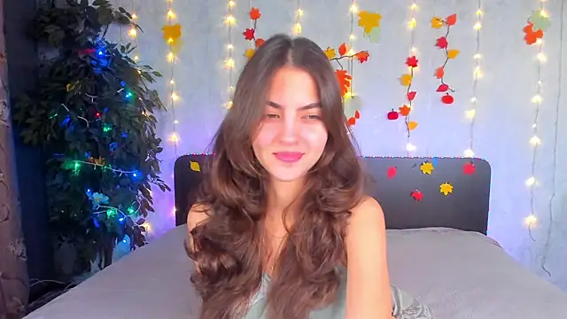 Milana Crystal  online show from December 2, 8:08 am