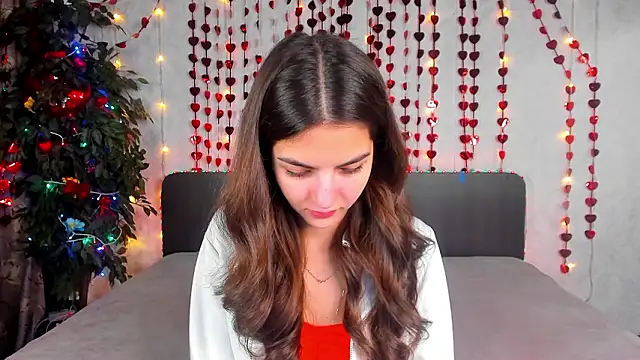 Snapshot of Milana_Crystal_ chatting on February 7, 7:56 am Milana Crystal online show from February 7, 7:56 am