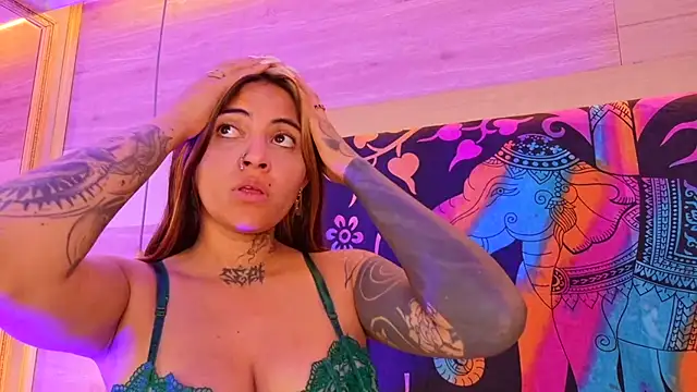 Cori Paige online show from March 25, 3:56 am