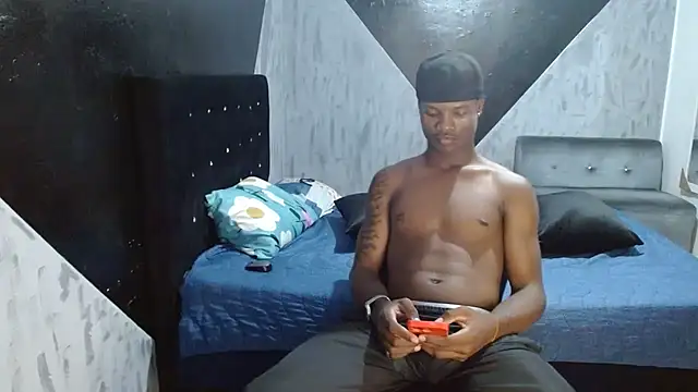 MiguelAngelxl online show from January 11, 8:47 pm